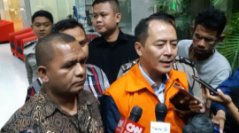 Komisi Pemberantasan Korupsi (KPK) secara resmi menahan mantan Presiden Direktur PT Lippo Cikarang Bartholomeus Toto. (JawaPos)