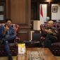 Menteri Koperasi dan UKM Teten Masduki menerima Audiensi dari Penggiat Brand Lokal di Indonesia Arto Soebiantoro di Ruang Kerja Menteri Koperasi dan UKM. Jakarta, Kamis(14/11/2019) / daelpos.com