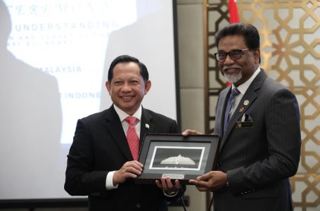 Indonesia dan Malaysia teken MoU tentang Demarkasi dan Survei Batas Internasional