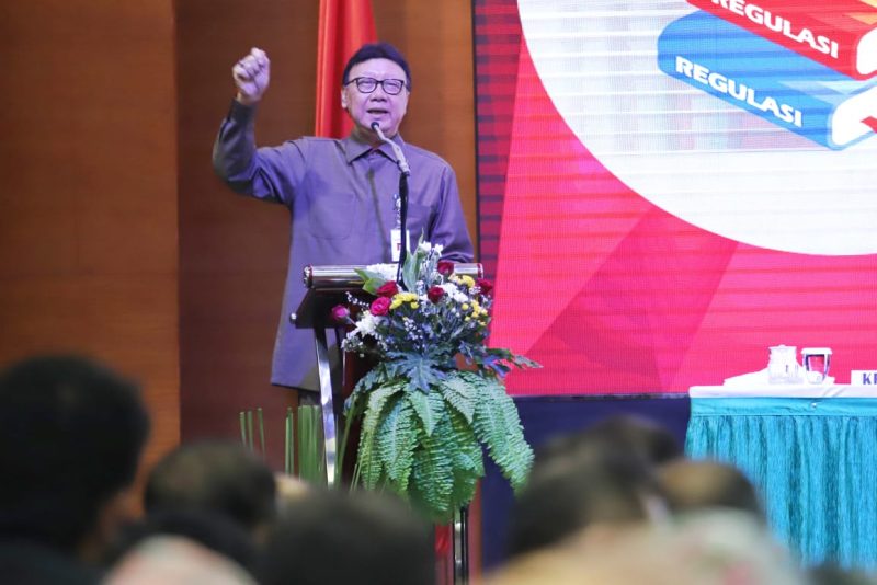 Menteri Pendayagunaan Aparatur Negara dan Reformasi Birokrasi (PANRB) Tjahjo Kumolo, dalam acara Pelepasan Alumni PKN Tingkat I Angkatan XLIII Tahun 2019 di Auditorium Lembaga Administrasi Negara LAN Veteran, Jakarta / Foto Istimewa