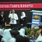 Presiden Jokowi berdialog dengan siswa-siswi pada acara Peringatan Hari Anti Korupsi Sedunia, di di SMK Negeri 57, Pasar Minggu, Jakarta, Senin (9/12/2019) pagi / Foto Istimewa