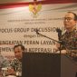 taf Khusus Menteri, Riza Damanik didampingi Asisten Deputi Perlindungan Usaha Deputi bidang Restrukturisasi Usaha Kementerian Koperasi dan UKM Sutarmo S.E., MM membuka FGD ( Forum Group Discussion) dalam tema 