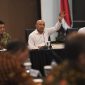 Menteri Koperasi dan UKM Teten Masduki saat memberikan arahan terkait sinergi dan konsolidasi dalam rapat koordinasi Rencana Strategis Nasional Pengembangan UMKM di kantor Kemenkop UKM, Jakarta, Rabu (4/12/2019).