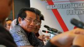 akil Ketua Komisi XI DPR RI Achmad Hatari saat memimpin pertemuan yang berlangsung di Batam