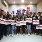 Menpora Zainudin Amali memberikan apresiasi beasiswa sejumlah 360 juta rupiah kepada Atlet Angkat Besi Junior Indonesia menorehkan prestasi gemilang dengan menpersembahkan 16 Emas, 6 Perak, 1 Perunggu, di ajang Kejuaraan Junior dan Remaja Asia 2020 di Uzbekistan, di Media Center Kemenpora, Senayan, Jakarta