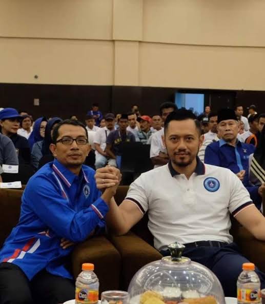 Ketua Umum PD Agus Harimurti Yudhoyono dan Ketua Umum BMI Farkhan Evendi. (Ist)