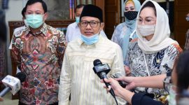 Ketua Tim Pengawas (Timwas) Pelaksanaan Penanganan Bencana Pandemi Covid-19 DPR RI Abdul Muhaimin Iskandar usai memimpin rapat kerja Timwas Covid-19 DPR RI dengan Menteri Kesehatan Terawan Agus Putranto di Kantor Kemenkes, Jakarta, Rabu (17/6/2020). Foto : Azka/Man