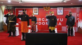 Menteri Sosial Juliari P. Batubara dan pejabat Eselon I Kemensos mengikuti 