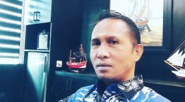 Simson Simanjuntak
Aktivis 98 