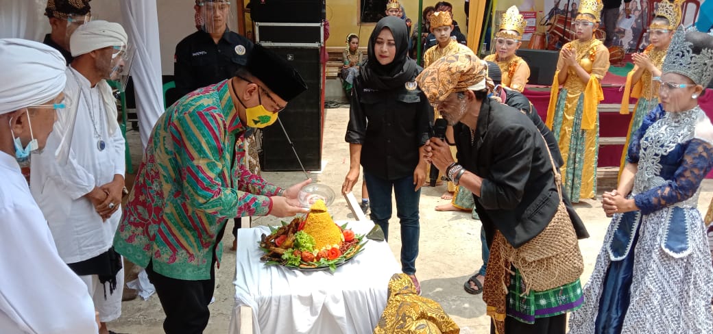 Ace Hasan Mari Kita Lestarikan Budaya Sunda Daelpos