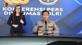 Karo Penmas Divisi Humas Polri Brigjen Rusdi Hartono saat melakukan konferensi pers. / Net