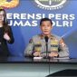Karo Penmas Divisi Humas Polri Brigjen Rusdi Hartono saat melakukan konferensi pers. / Net