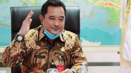 Dirjen Polpum ( politik dan pemerintahan umum ) 
Kemendagri Drs Bachtiar M . Si