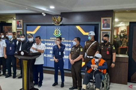 Jaksa Kejari Jakbar Eksekusi Terpidana Buronan Hendra Subrata alias Anyi