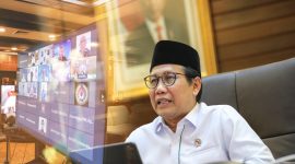 Menteri Desa PDT dan Transmigrasi, Abdul Halim Iskandar mnelalui video conference menghadiri Rapat Tingkat Menteri(RTM)terkait perhitungan kemiskinan oleh BPS dan Intervensi Pemerintah dalam percepatan penurunan kemiskinan, senin (17/07)./ Ist