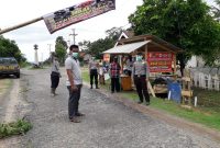 Pos jaga Relawan Desa Lawan Covid-19 Desa Setiatama, Tulangbawang, Lampung. Foto: Kemendes PDTT / Ist