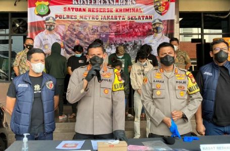 Kapolres Jaksel Ungkap Alasan Geng Motor Keroyok Polisi di Cilandak