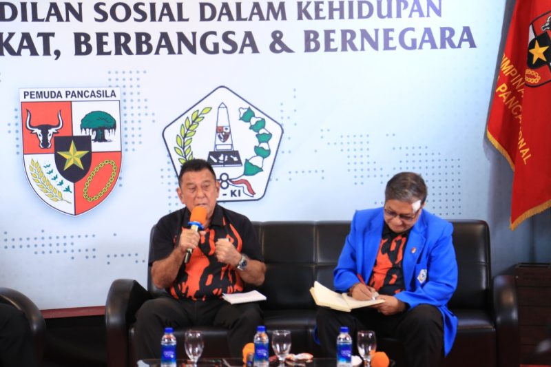 Ketua Umum MPN Pemuda Pancasila Japto S Soerjosoemarno dalam webinar bertema merajut keadilan sosial dalam kehidupan bermasyarakat, berbangsa dan bernegara,/ Foto Ist