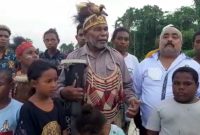 Cristomus Awi Wamuar, Kepala Suku Awi Wamuar, Kampung Nafri Distrik Abepura Kota Jayapura / Foto Ist