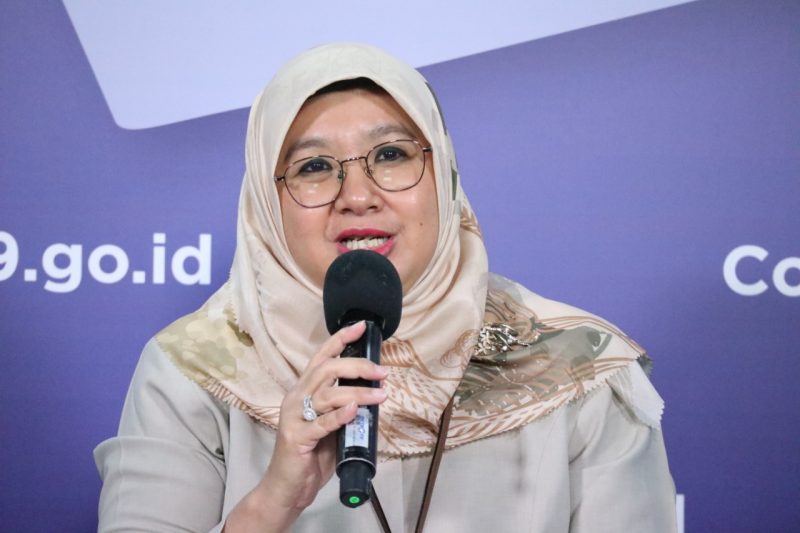 Juru Bicara Vaksinasi Kemenkes Siti Nadia Tarmizi

Read more: https://setkab.go.id/kasus-omicron-terus-bertambah-kemenkes-gencarkan-layanan-telemedisin/ / foto ist