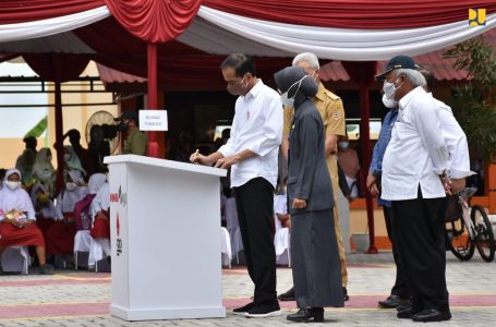 Tuntas Direhabilitasi PUPR, SDN 3 Nglinduk – Grobogan Diresmikan Presiden Jokowi