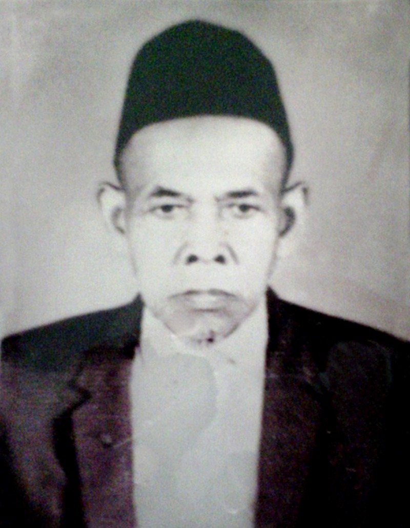 H. Azhari Bin K.H. Taisir