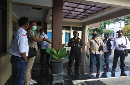 Minta Wartawan Se Indonesia, Kejar Itu Pelaku ASN, Agus Flores : Balas Kasih Minum Air Kencing Juga