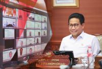 AKARTA_Menteri Desa PDT dan Transmigrasi, Abdul Halim Iskandar melalui zoom Mengahadiri dan memberikan sambutan pembukaan dalam Lokakarya peningkatan kapasitas dan sinergitas untuk optimalisasi pelaksanaan pergerakan masyarakat, pada Senin 07/11/22
Foto : Angga/KemendesPDTT