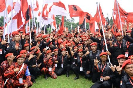 Hasto Nyatakan Satgas Cakra Buana PDIP Siap Jadi Benteng Bagi Pancasila dan NKRI