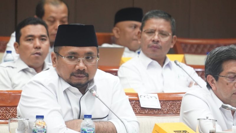 Menteri Agama Yaqut Cholil Qoumas mengikuti rapat kerja dengan Komisi VIII DPR RI/ foto ist