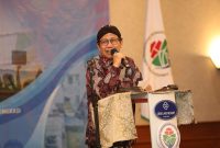 Menteri Desa, Pembangunan Daerah Tertinggal dan Transmigrasi Abdul Halim Iskandar didampingi Istri, Lilik Umi Nasriyah menghadiri sekaligus membuka kegiatan Rapat Kerja Teknis 2023 Direktorat Jenderal Pengembangan Ekonomi dan Investasi Desa, Daerah Tertinggal dan Transmigrasi di Lido Lake Resort Bogor - Sukabumi
Senin (12/06/2023). Turut hadir Sekretaris Jenderal Taufik Madjid, Dirjen PEID Harlina Sulistyorini, Dirjen PPKTrans Danton Ginting Munthe Inspektur Jenderal Teguh, Plt. Dirjen PPDT Rafdinal dan Staf Ahli Bidang pengembangan Wilayah H.M. Nurdin.
serta perwakilan pejabat tinggi Pratama di Lingkungan Kemendes PDTT. 

Dok. Sigit Purwanto / Humas Kemendes PDTT