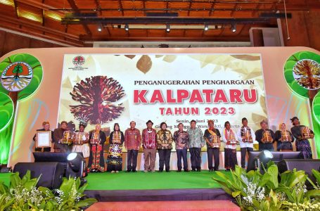 Hari Lingkungan Hidup Sedunia 2023: KLHK Anugerahkan Penghargaan Kalpataru dan Selenggarakan Festival Pesona