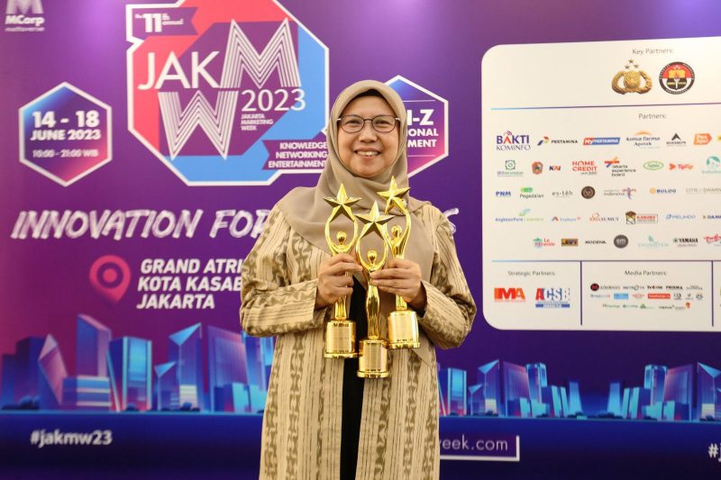 PLN menyabet 3 penghargaan pada ajang BUMN Entrepeneurial Marketing Awards 2023