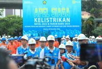 Direktur Utama PLN, Darmawan Prasodjo saat memberikan keterangan kepada awak media pada saat Apel Siaga Kelistrikan Natal 2022 dan Tahun Baru 2023 di Kantor Pusat PLN