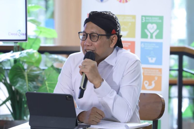 Jakarta - Abdul Halim Iskandar Menteri Desa, PDTT melaksanakan kegiataan Konferensi Pers dgn beberapa awak media terkait Pengunaan dan Capaian Dana Desa tahun 2023. Kamis, 22 Juni 2023  Foto: Nugrah S. Humas Kemendesa