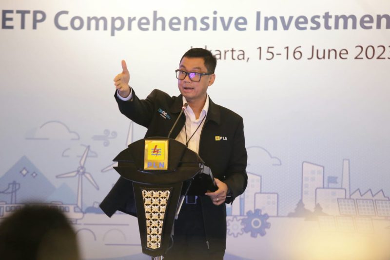 Direktur Utama PLN Darmawan Prasodjo ketika memberikan sambutan dalam agenda Focus Group Discussion (FGD) JETP Comprehensive Investment and Policy Plan (CIPP) di Jakarta (15/6).