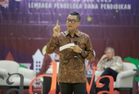 Direktur Utama PLN, Darmawan Prasodjo saat menjadi pembicara pada Persiapan Keberangkatan (PK) Beasiswa Pendidikan Indonesia (BPI) Lembaga Pengelolaan Dana Pendidikan (LPDP) di Mercure Hotel Ancol Jakarta pada Jumat, (7/7).