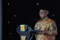 Salah satu Dewan Pembina YBM PLN sekaligus Direktur Legal dan Human Capital PLN, Yusuf Didi Setiarto saat menyampaikan sambutan dan inspirasi Muharram Bercahaya 1445 H YBM PLN secara nasional.