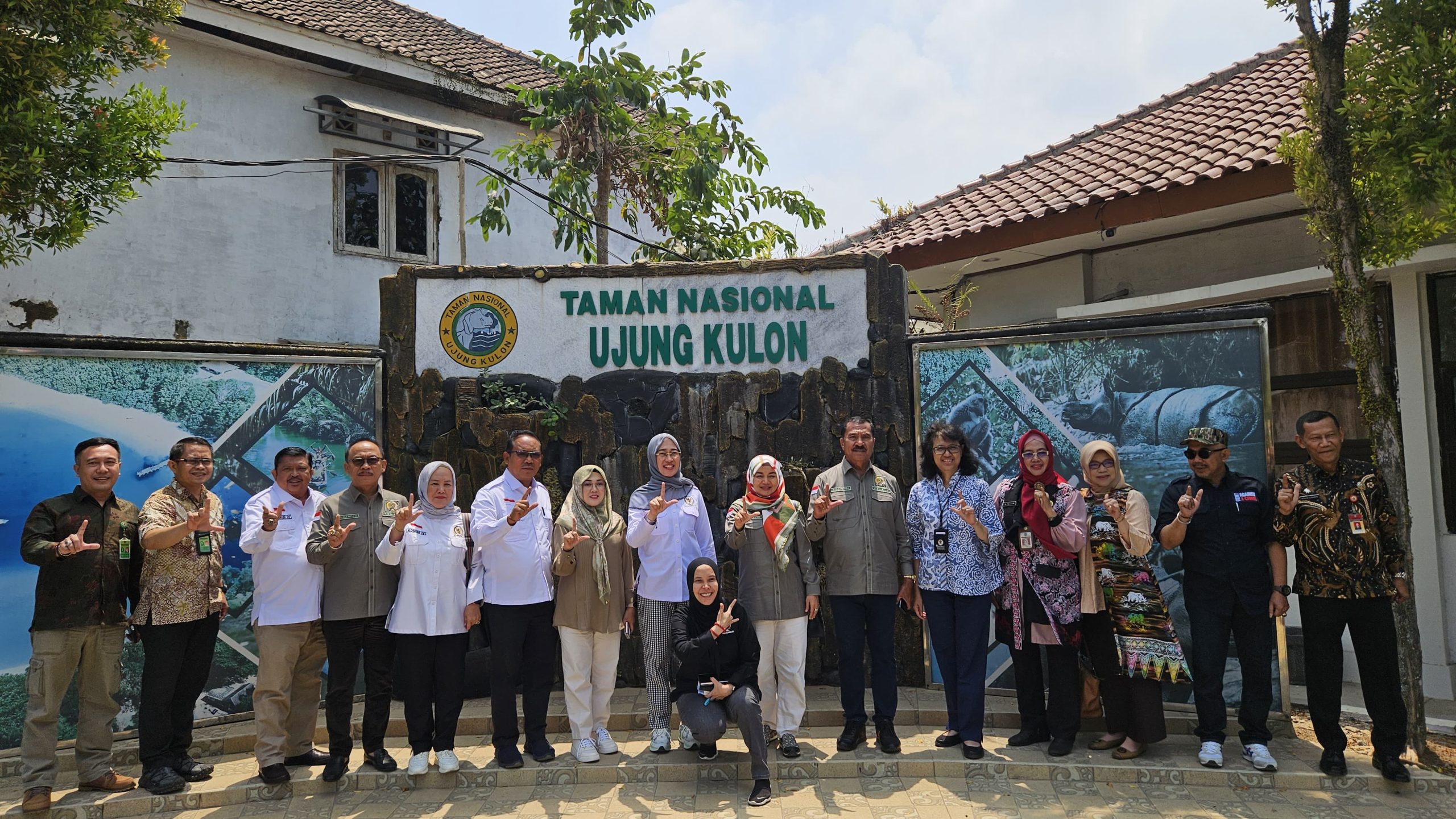 Atensi dan Dukungan Komisi IV DPR RI Terhadap Konservasi Badak Jawa