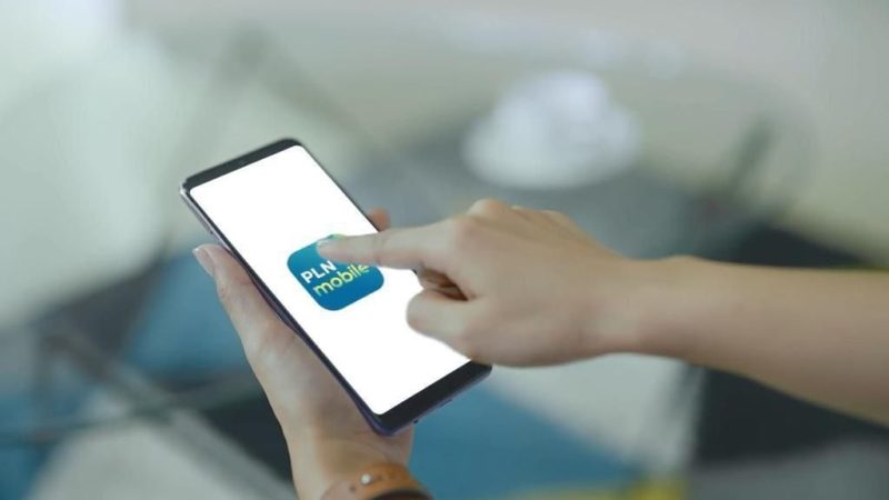 Download aplikasi PLN Mobile melalui playstore maupun appstore. Nikmati Gelegar Belanja UMKM 10.10 memperongati Hari Belanja Online Nasional (Harbolnas) dan berbagai kemudahan layanan kelistrikan PLN hanya dalam satu genggaman.