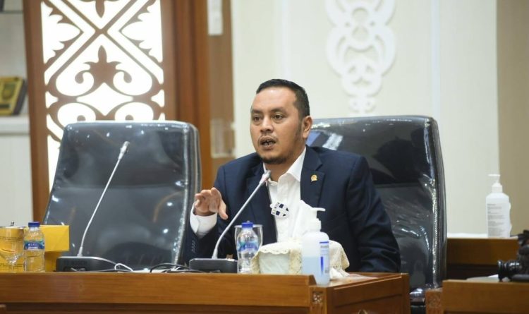 Anggota Komisi XI DPR RI Willy Aditya / foto ist