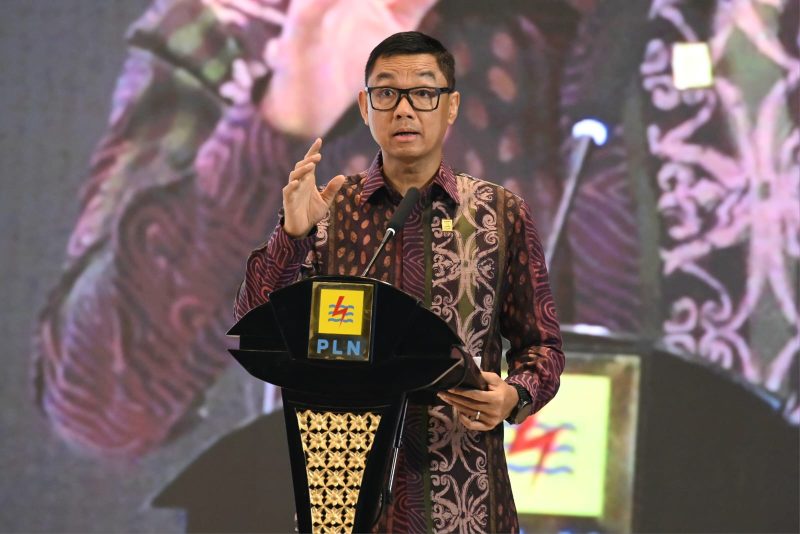 Dalam sambutannya, Direktur Utama PLN Darmawan Prasodjo mengatakan, pihaknya sangat serius memastikan penerapan Pengarusutamaan Gender (PUG) dalam seluruh proses bisnis PLN. Menurutnya, keterlibatan aktif dari perempuan dapat berkontribusi dalam meningkatkan competitive advantage dan value dari perusahaan.