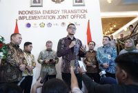 Dalam kesempatannya, Direktur Utama PLN Darmawan Prasodjo menyebut Indonesia Energy Transition Implementation Joint Office akan menjadi rumah bersama atau coordination centre untuk kelancaran pelaksanaan tugas dari Satgas TEN dan koordinasi lintas stakeholder untuk mempercepat transisi energi.