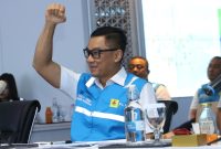 Direktur Utama Darmawan Prasodjo memberikan semangat kepada seluruh personel siaga Pemilu 2024 di seluruh Indonesia pada saat apel siaga kelistrikan Pemilu 2024 secara daring dari Jakarta, pada Senin (13/2).