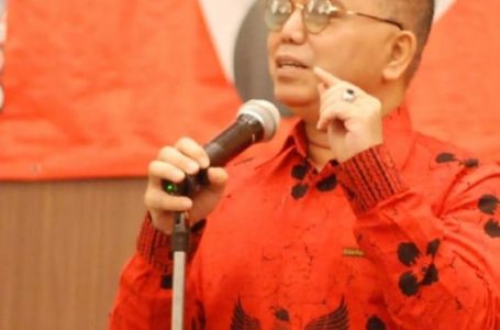 Haidar Alwi Kutuk Hasto Kristiyanto yang Dinilai Berupaya Melakukan Pembunuhan Karakter Terhadap Jokowi
