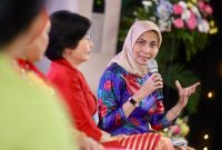 Pada PLN Women Summit 2024, Direktur Keuangan PLN sekaligus Ketua Umum Srikandi PLN, Sinthya Roesly (kanan) menyampaikan upaya pengarusutamaan gender di PLN bertujuan untuk menciptakan iklim kerja yang sehat dan memberikan kesempatan yang besar bagi perempuan untuk mengukir prestasi dan karir.