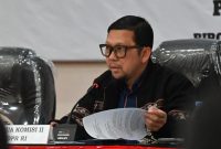 Anggota Komisi II DPR RI Ahmad Doli Kurnia saat memimpin pertemuan Kunjungan Kerja Spesifik Tim Komisi II DPR RI di Ruang Rapat Gubenur, Palu, Sulawesi Tengah, Selasa (4/6/2024)./ foto ist