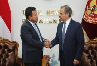 Wakil Menteri Pertahanan (Wamenhan) RI, M. Herindra dan Duta Besar Guatemala untuk Indonesia, Maynor Jacobo Cuyún Salguero, Membahas Kemitraan Jangka Panjang di Bidang Pertahanan, di kantor Kementerian Pertahanan (Kemhan), Jakarta, Selasa (9/7/2024)./ foto ist