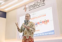 General Manager Witel Bogor Budi Susila dalam sambutannya pada acara #EduBizTalk yang diselenggarakan oleh Xooply by Metranet, melalui SIPLah Telkom (Sistem Informasi Pengadaan di Sekolah), beberapa waktu yang lalu./ foto ist