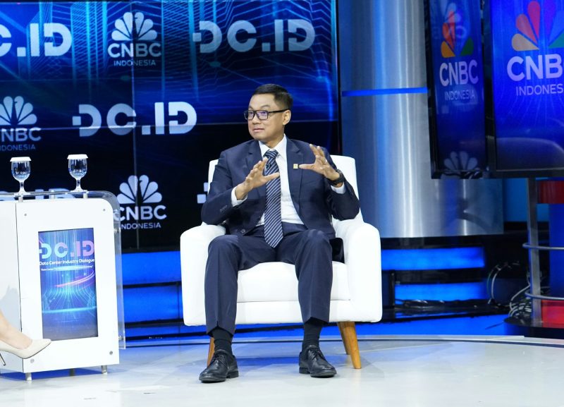 Direktur Utama PLN, Darmawan Prasodjo, saat menjadi narasumber dalam acara CNBC Indonesia Data Center Industry Dialogue di Jakarta pada Rabu (11/9).